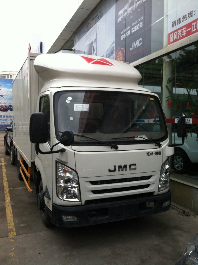 广西江铃 9月购江铃轻卡国三送3000元礼包